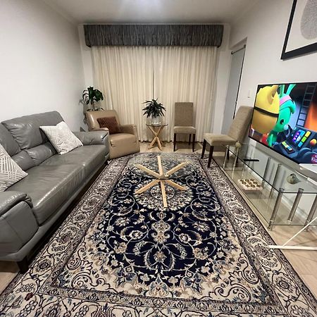 Adelaide Cbd Apartment - 3Br, 2Bath & Carpark מראה חיצוני תמונה