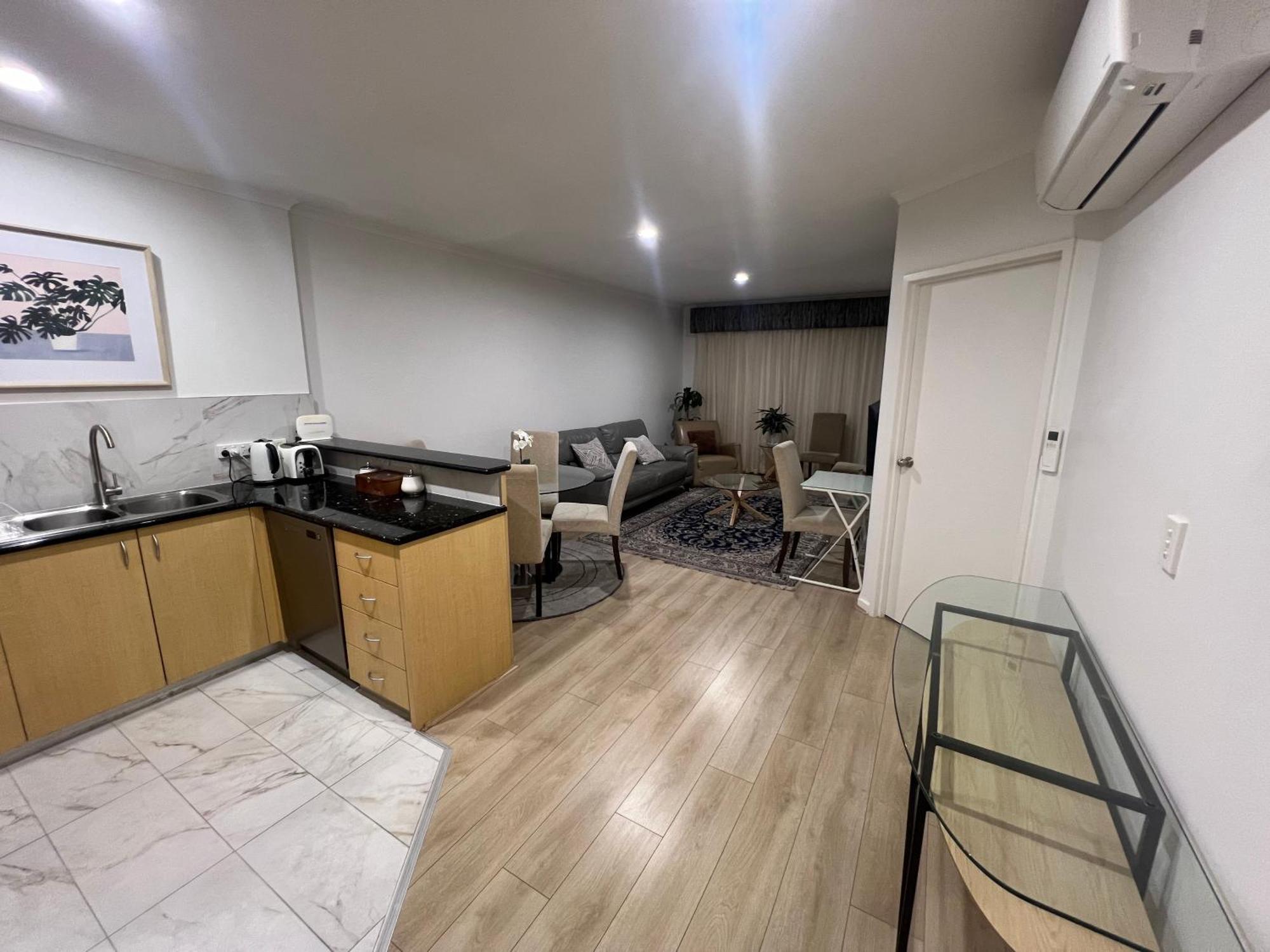 Adelaide Cbd Apartment - 3Br, 2Bath & Carpark מראה חיצוני תמונה