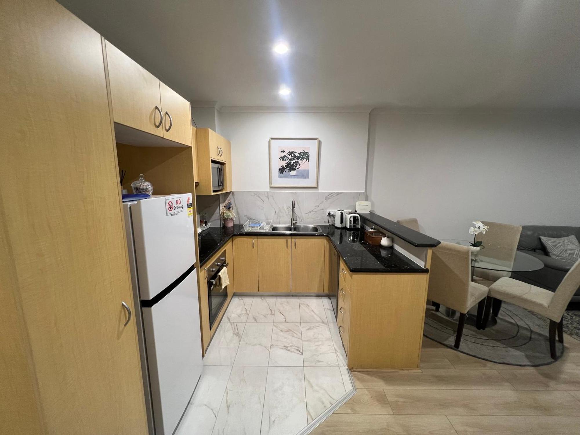 Adelaide Cbd Apartment - 3Br, 2Bath & Carpark מראה חיצוני תמונה