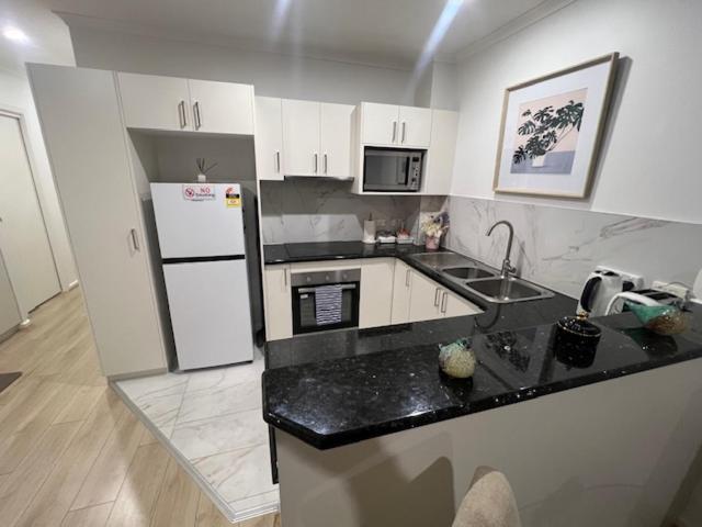 Adelaide Cbd Apartment - 3Br, 2Bath & Carpark מראה חיצוני תמונה