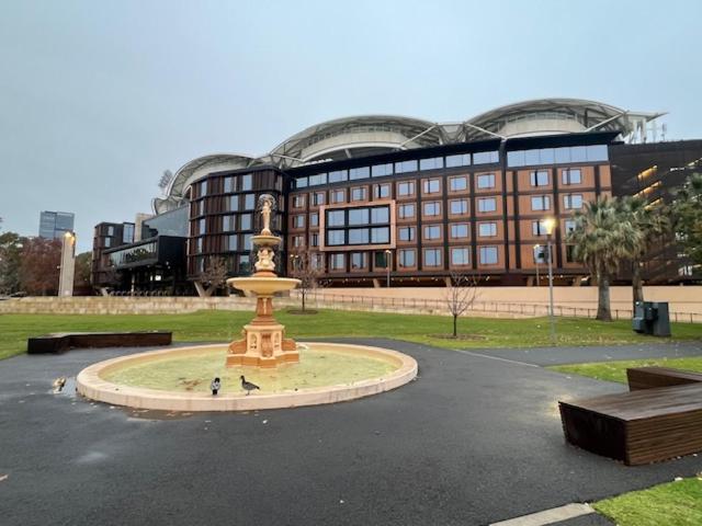 Adelaide Cbd Apartment - 3Br, 2Bath & Carpark מראה חיצוני תמונה